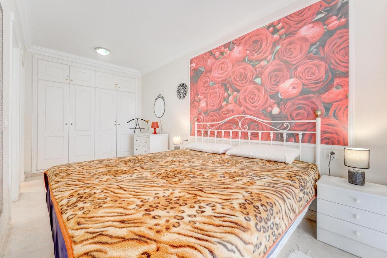 Beautiful Apartment In Terrazas Del Duque I Адехе Екстериор снимка