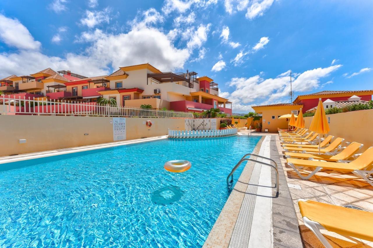 Beautiful Apartment In Terrazas Del Duque I Адехе Екстериор снимка